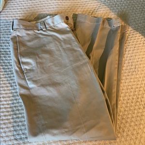 Brooks Brothers Kahki Advantage Chino